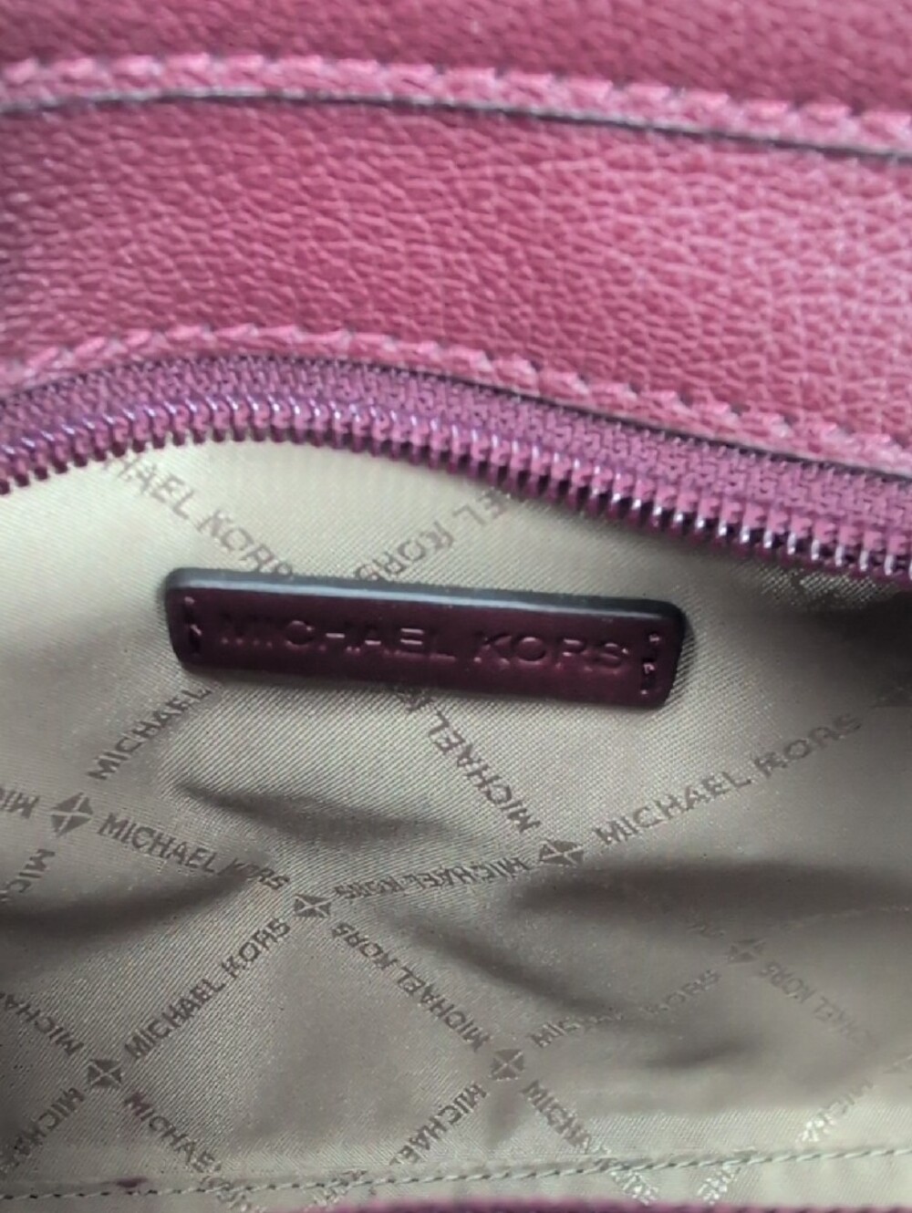 Michael Kors Hamilton Small Crossbody Suede/Leather Bag - Picture 9 of 11